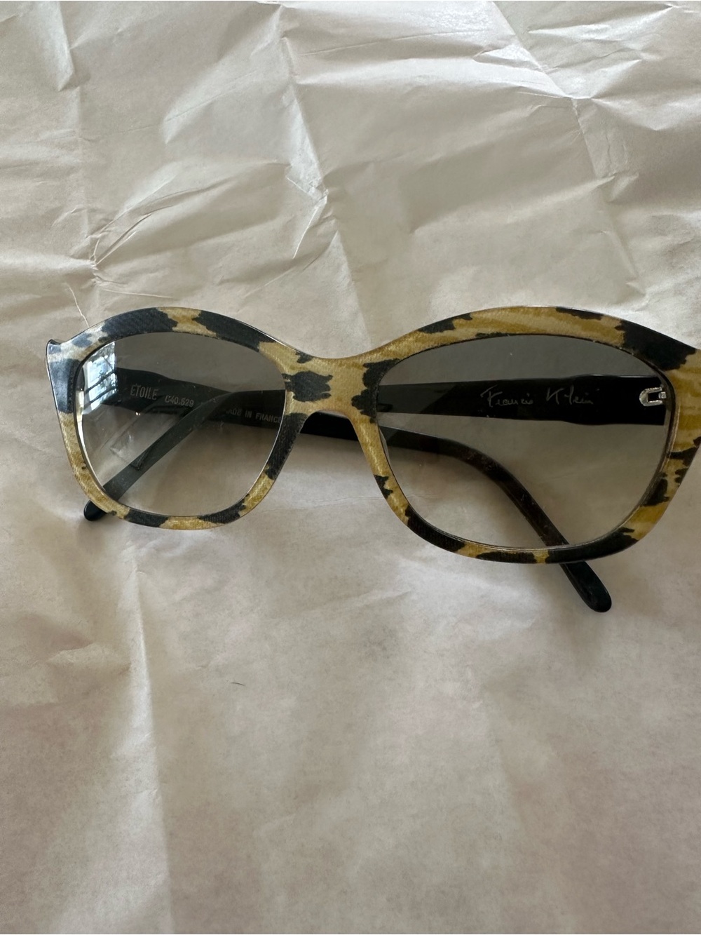 Black & Tortoiseshell women's sunglasses